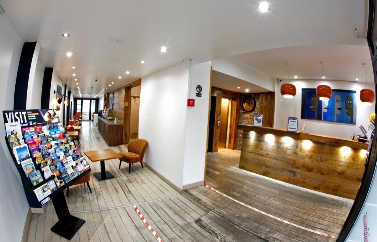 Hotel Midi-Zuid Saint-Gilles Zewnętrze zdjęcie