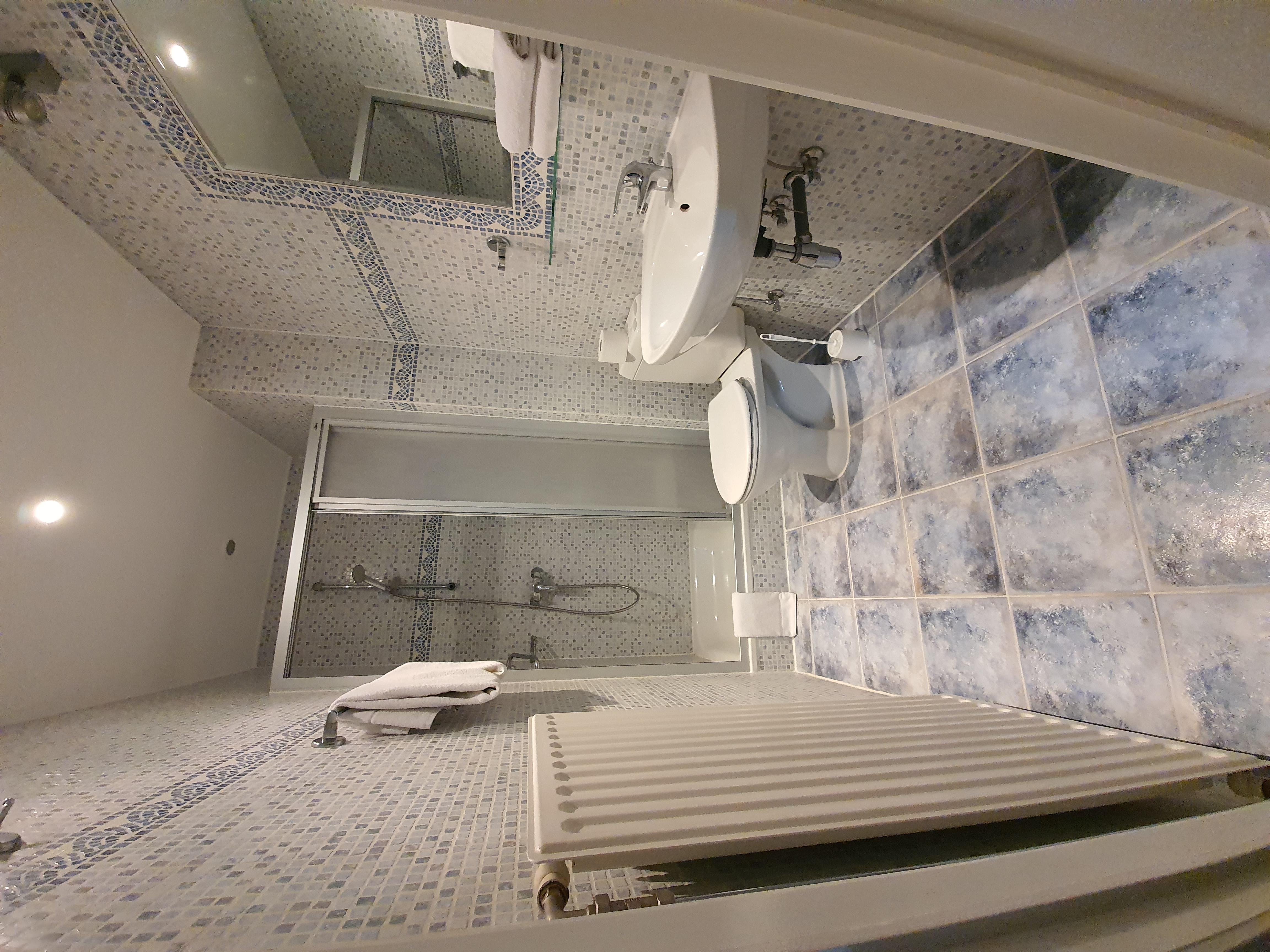 Hotel Midi-Zuid Saint-Gilles Zewnętrze zdjęcie