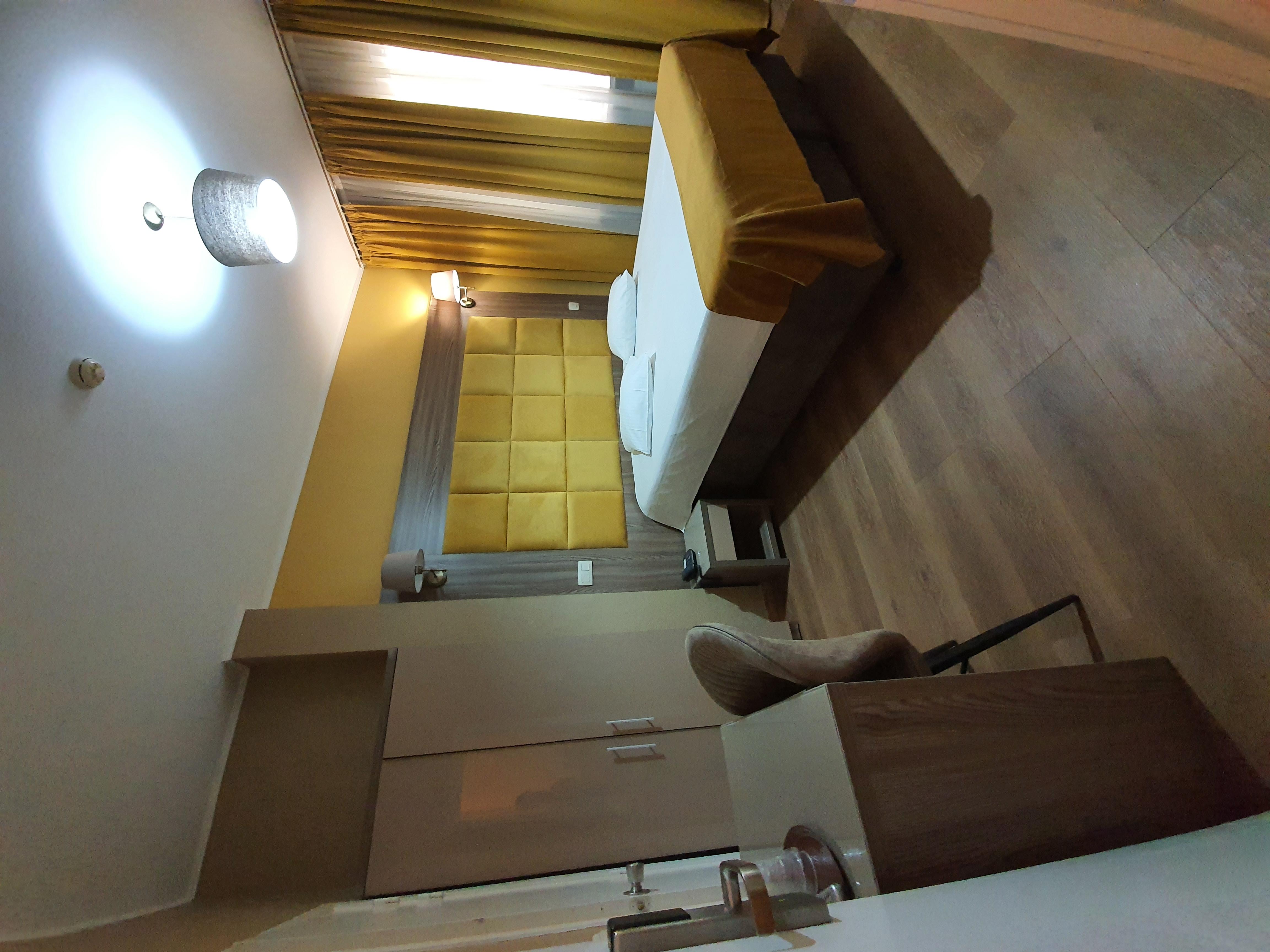 Hotel Midi-Zuid Saint-Gilles Zewnętrze zdjęcie