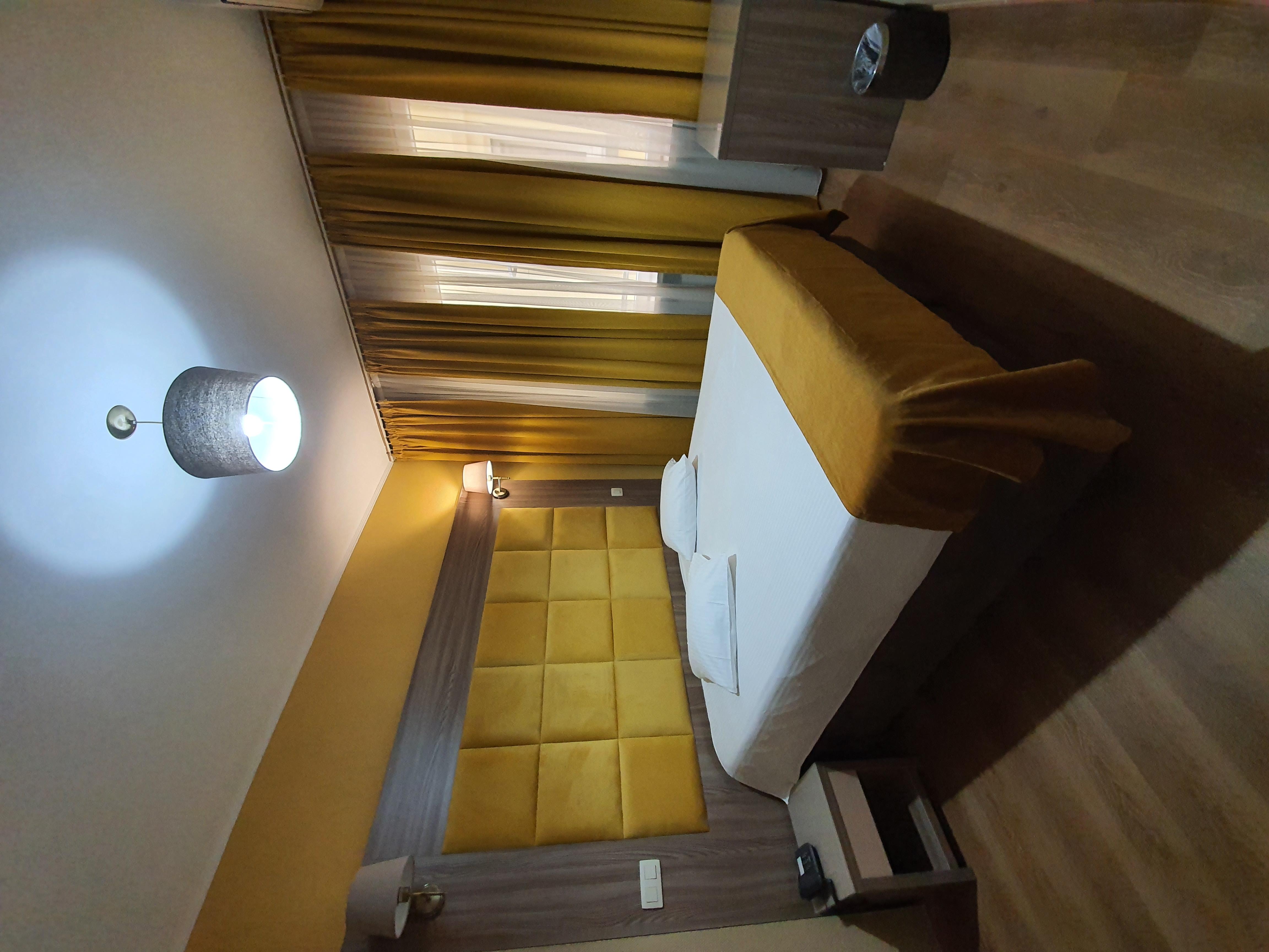 Hotel Midi-Zuid Saint-Gilles Zewnętrze zdjęcie