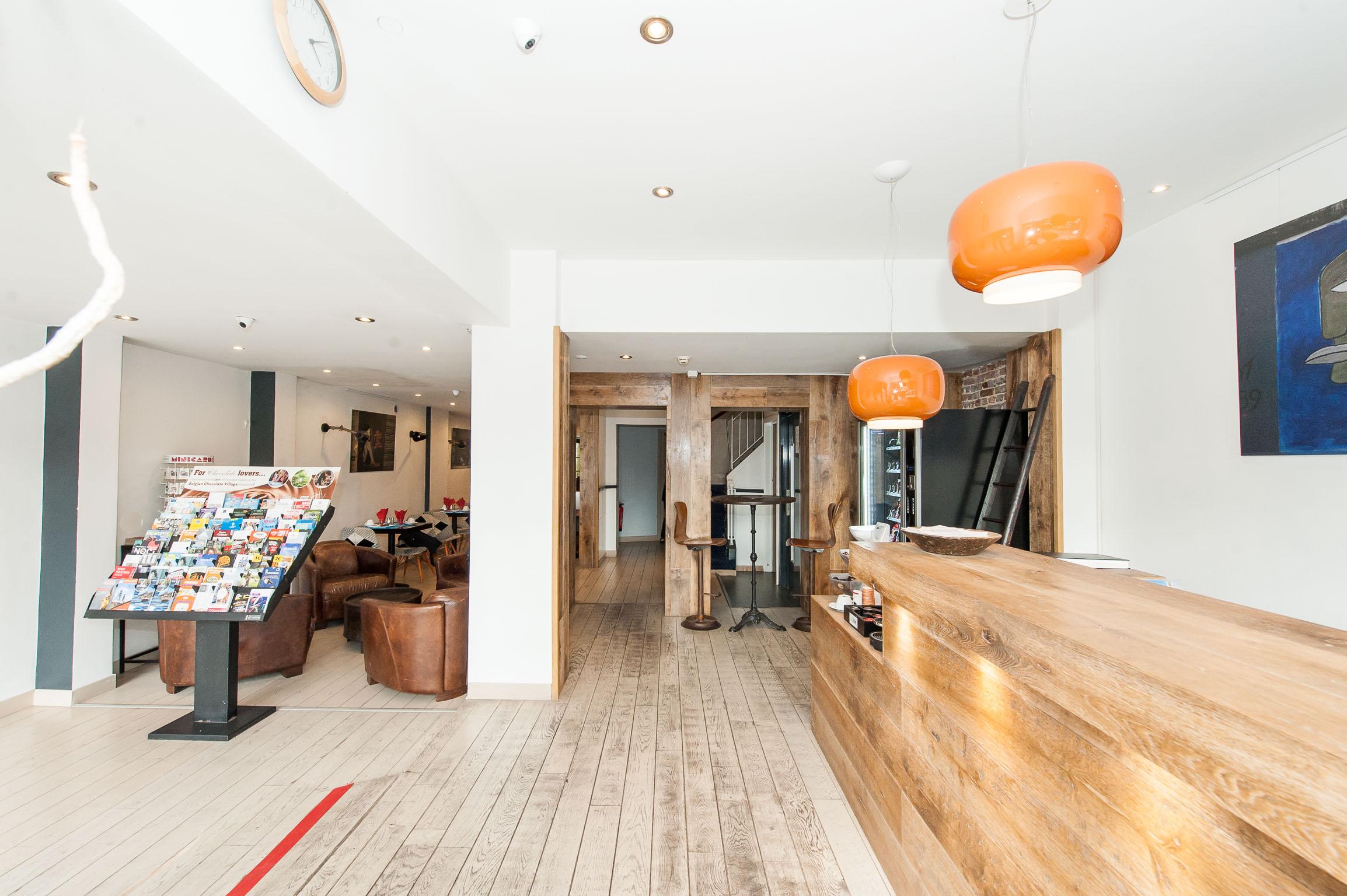 Hotel Midi-Zuid Saint-Gilles Zewnętrze zdjęcie