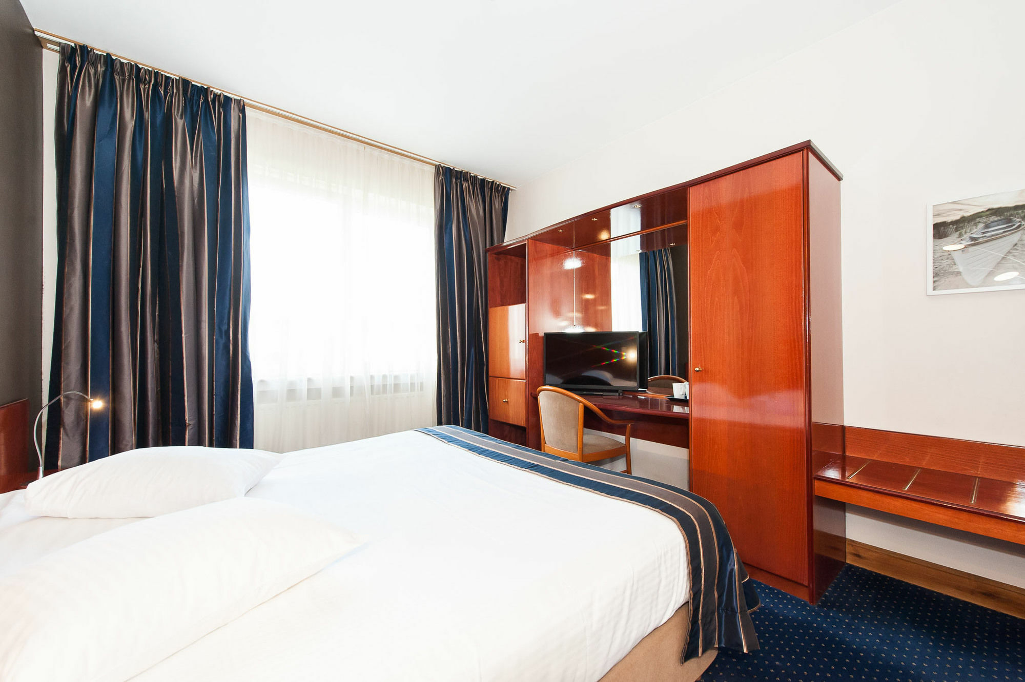 Hotel Midi-Zuid Saint-Gilles Zewnętrze zdjęcie